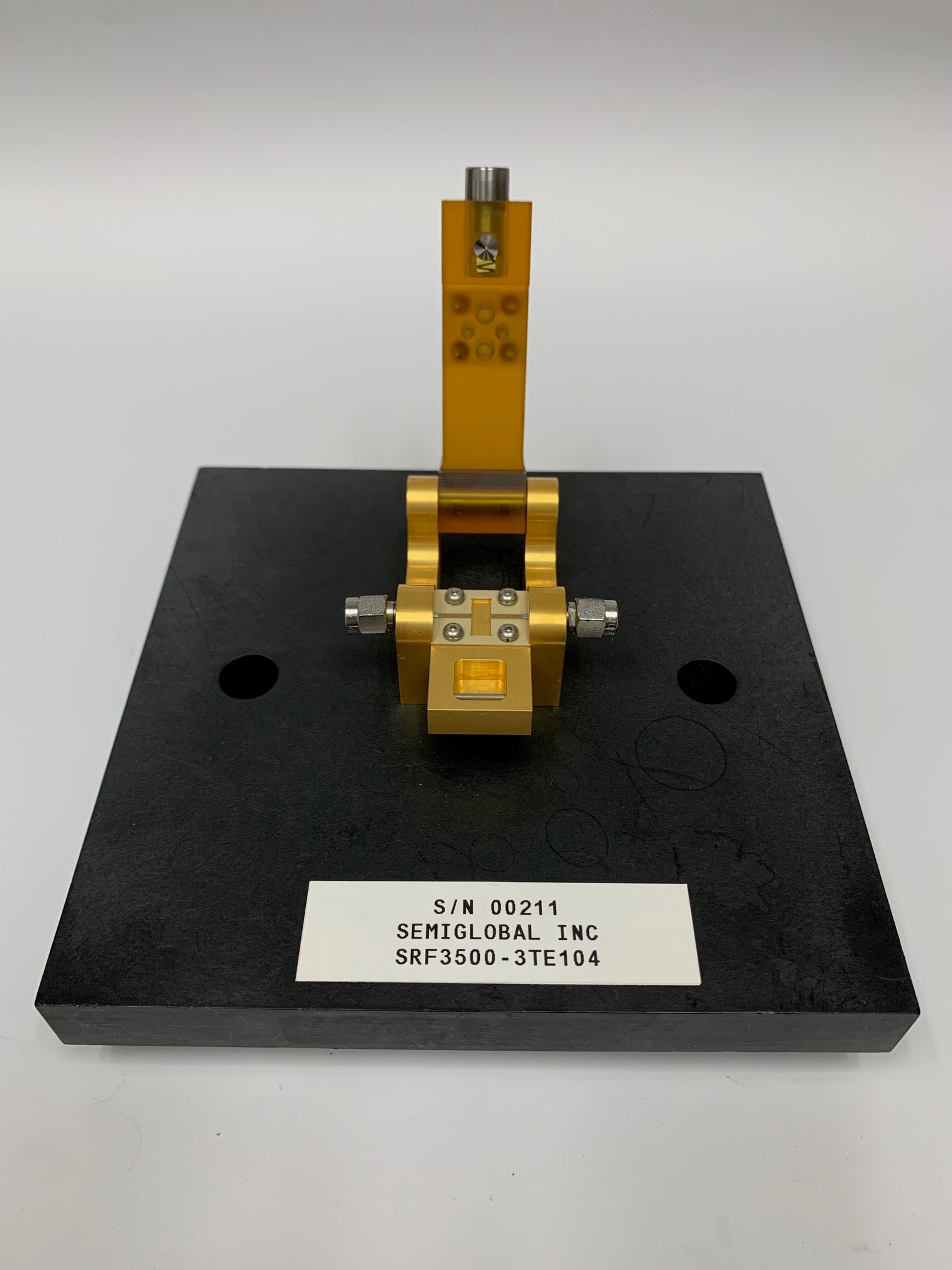RF Test Fixtures – Semiglobal